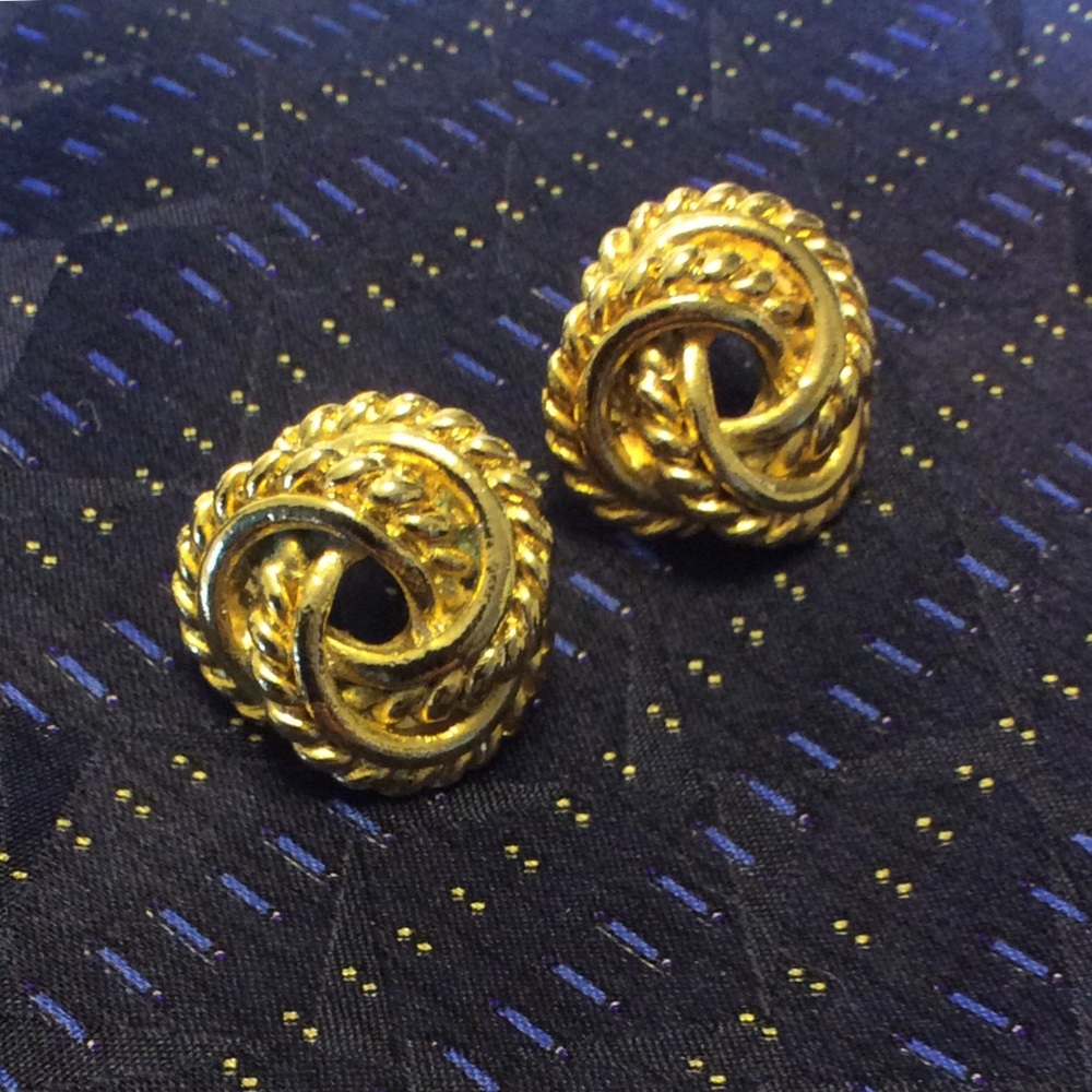 Gold Tone Knot Stud Earrings